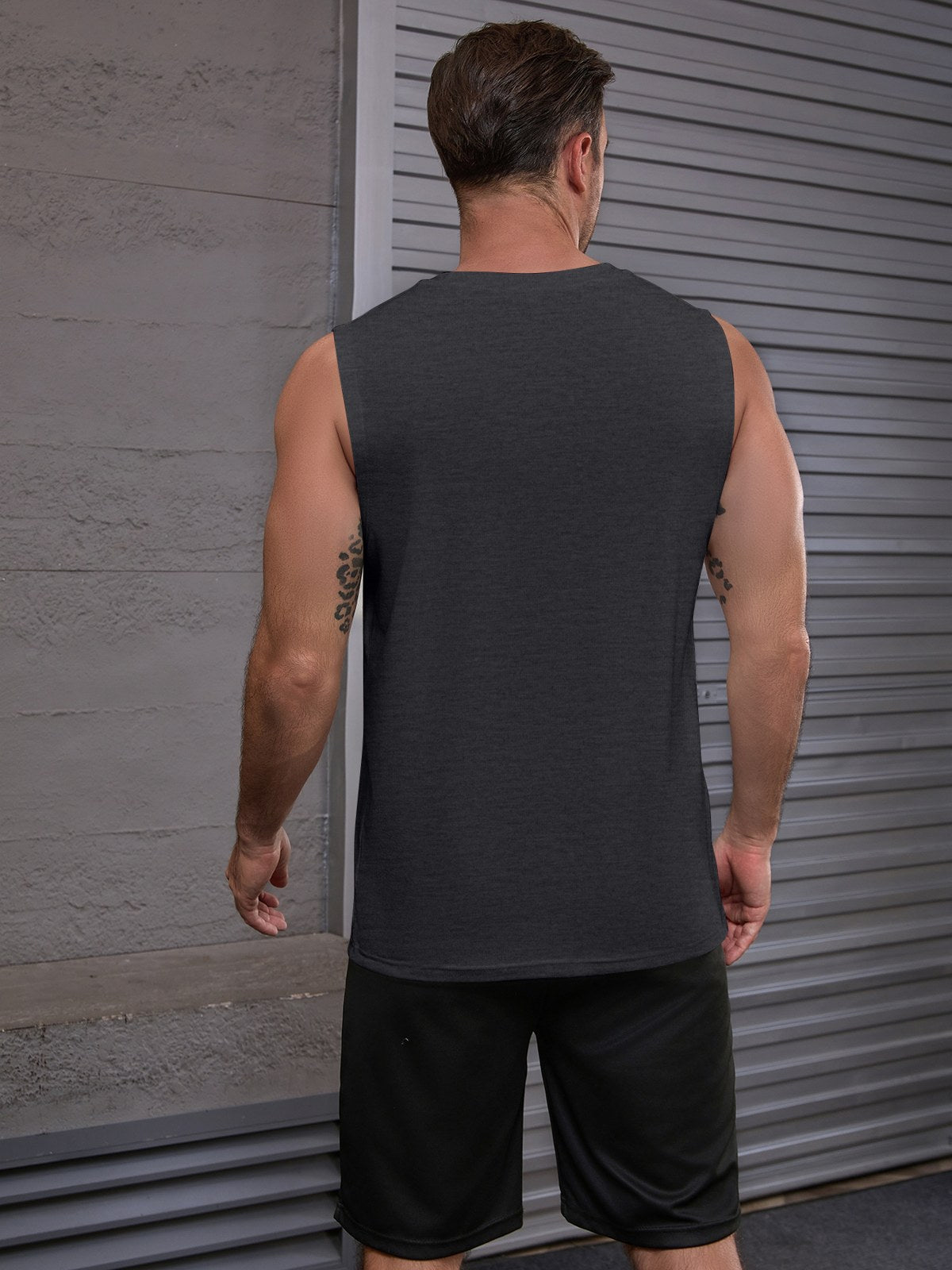 Men's Sleeveless Muscle Tee — Black